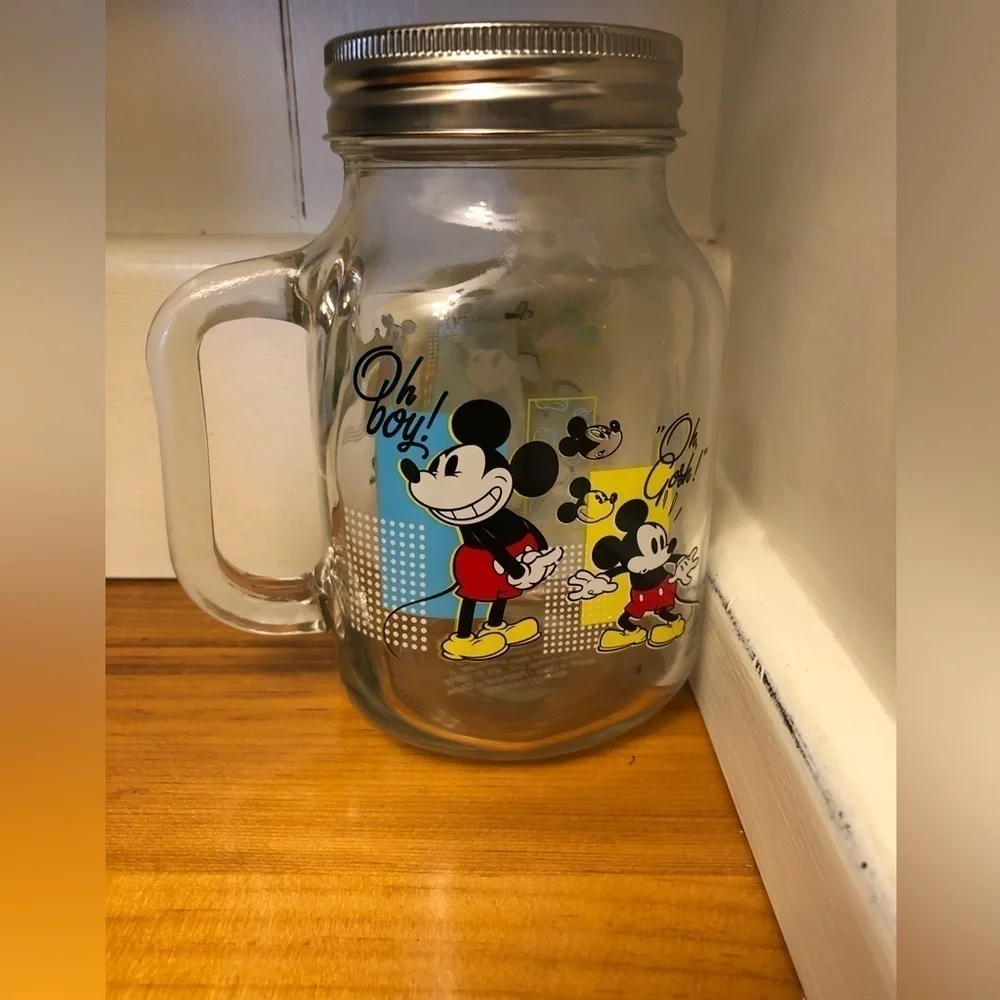 21 oz Minnie Mouse Glass Jar with Handle, Stainless Steel Lid, No straw